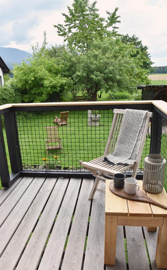 Lesnavesna Designer Apartment With A Garden Visoko  エクステリア 写真