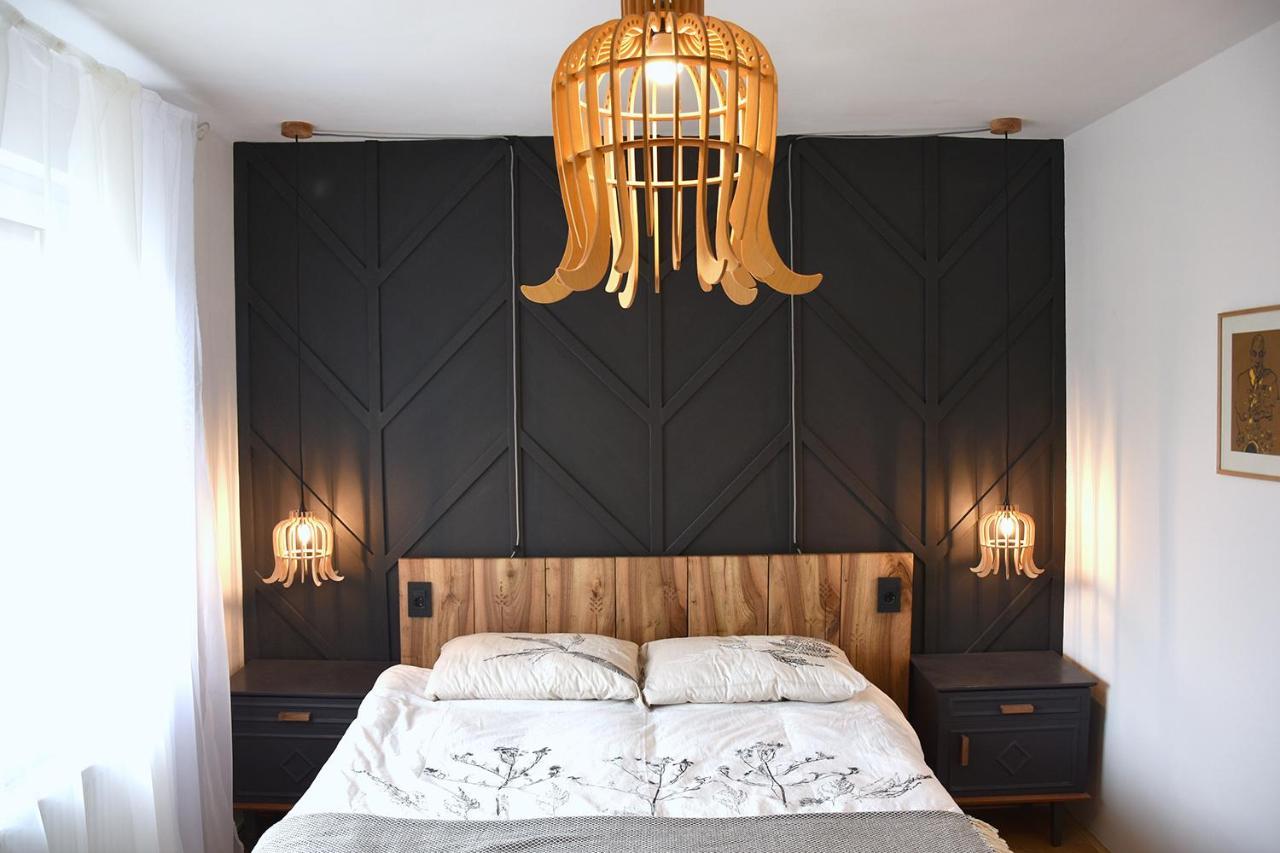 Lesnavesna Designer Apartment With A Garden Visoko  エクステリア 写真